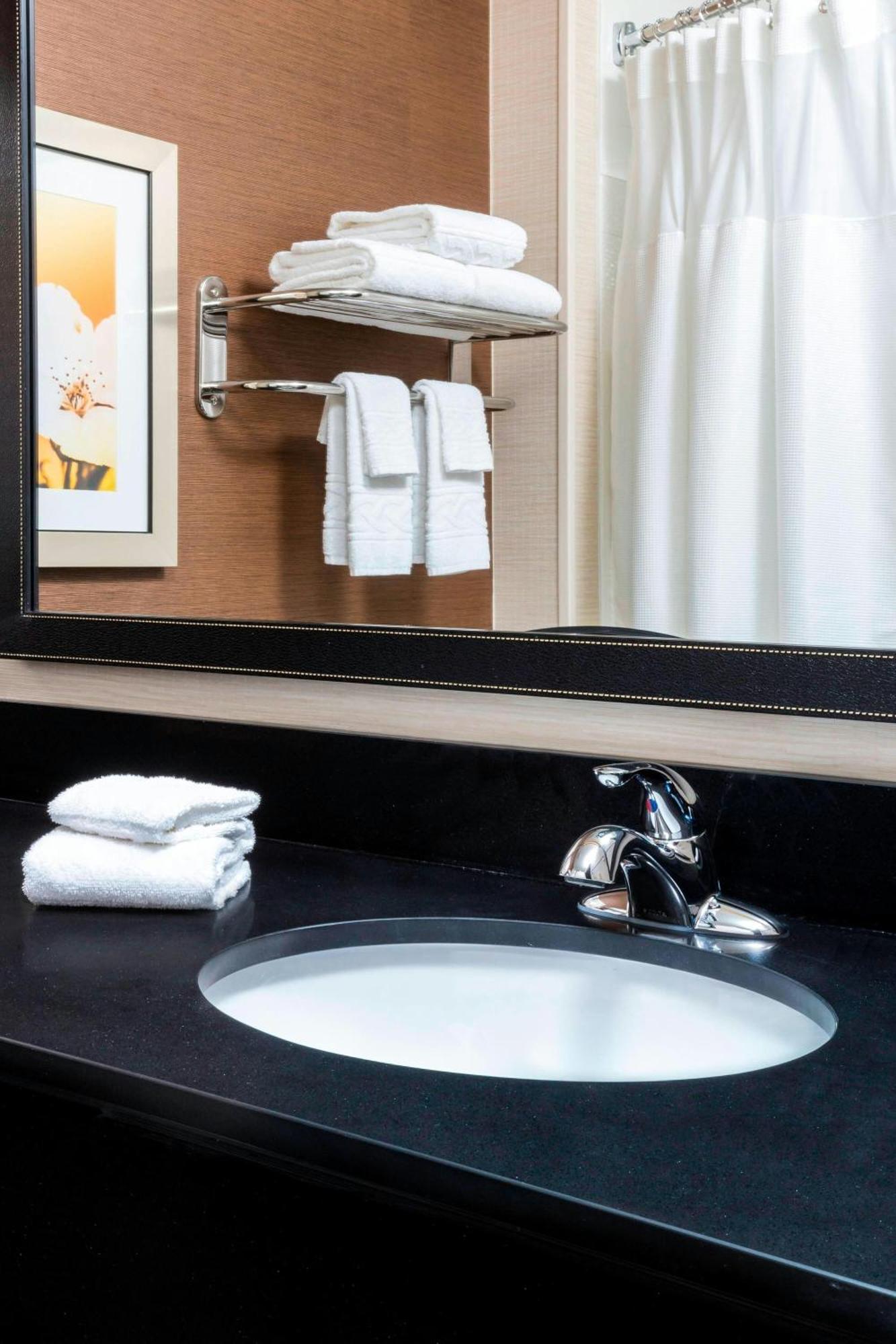 Fairfield Inn & Suites Kansas City Lee'S Summit Exteriör bild
